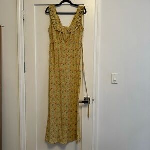 Doen 100% Silk Floral Maxi Sress Size M yellow